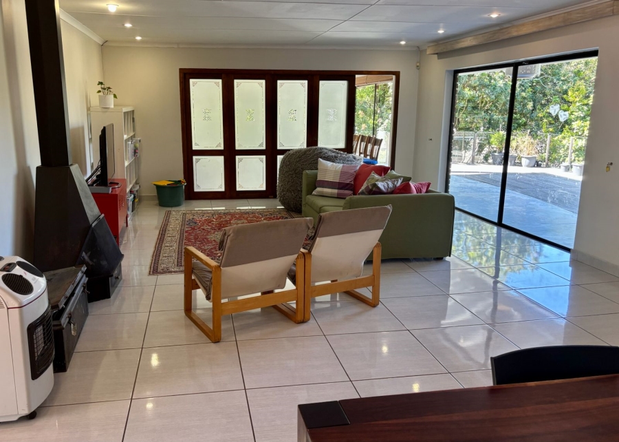 5 Bedroom Property for Sale in Denver Park Western Cape